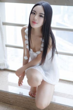 女按摩师在线_高清高清在线观看