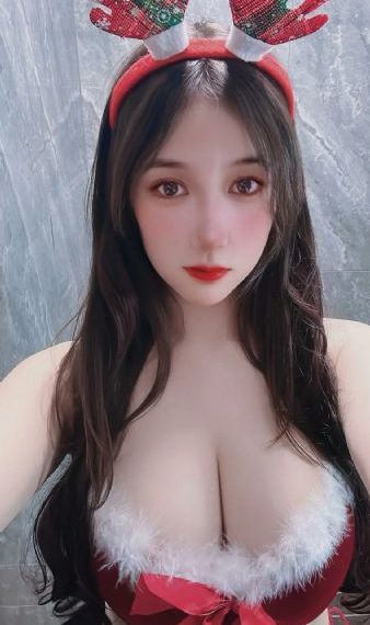 能干的女秘书电影_HD高清免费观看