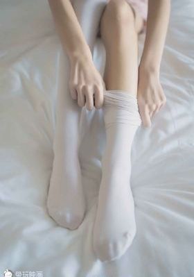 奔腾年代电视剧_BD英语在线手机播放
