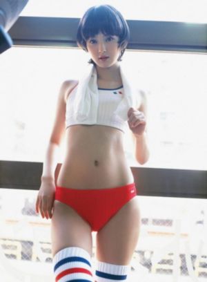 一边吻一边摸进内裤里_1080P免费播放